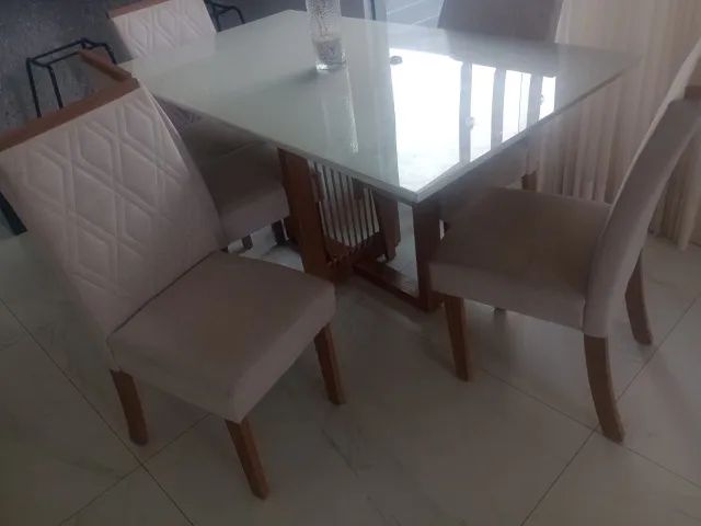 Mesa de Jantar Retangular com 06 cadeiras - Foto 5