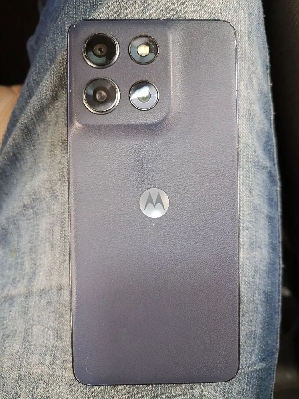 Moto g86 256GB 8+8 Ram