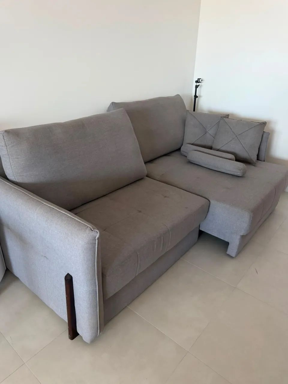 Sof á 4 lugares que vira cama - Foto 2