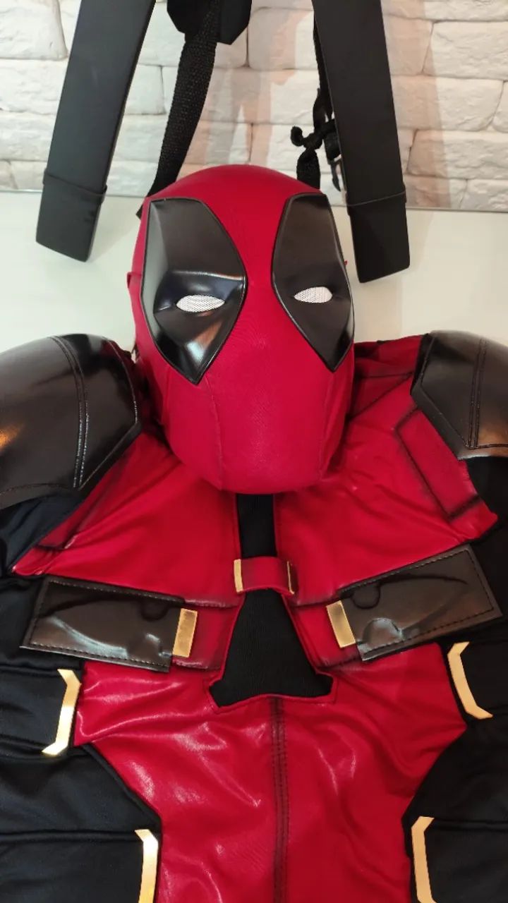 Traje Deadpool completo  - Foto 5