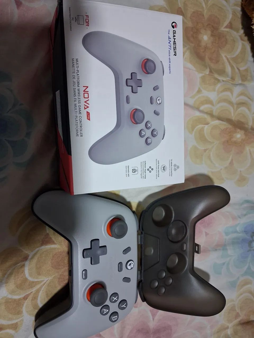 Controle Gamesir nova lite T4 multiplataforma 