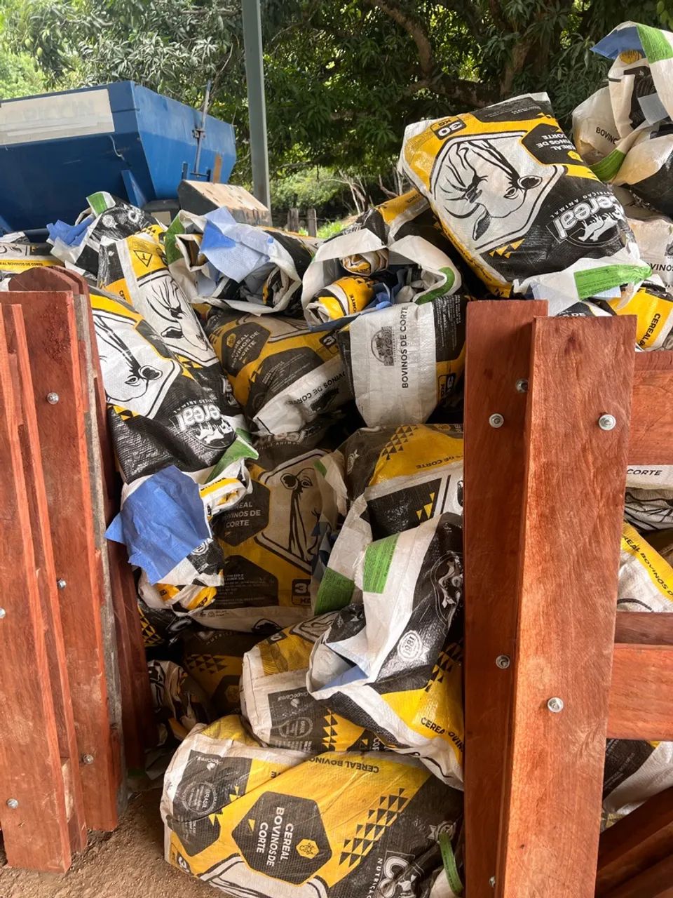 Vendo sacos para entulho
