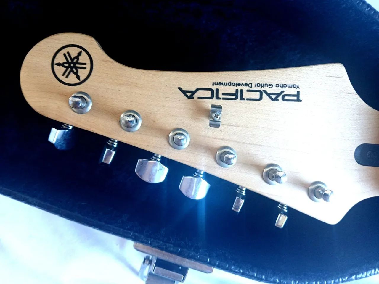 ? **YAMAHA PACIFICA PAC012 + HARDCASE VOGGA  - Foto 4