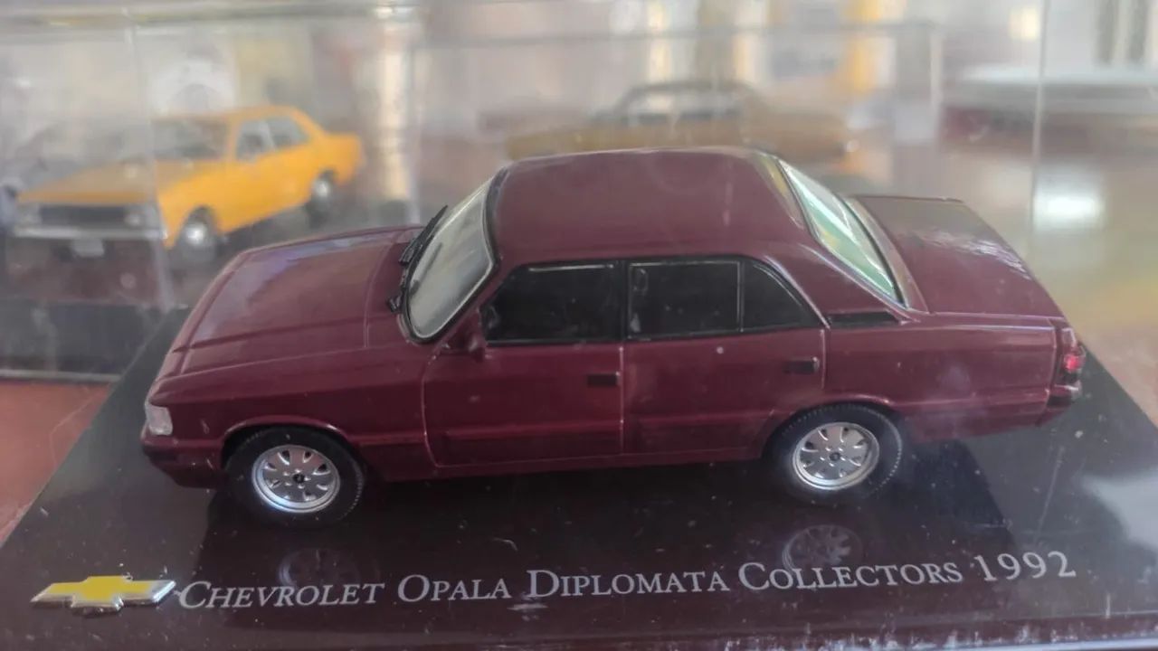 Miniaturas colecionáveis  - Foto 2