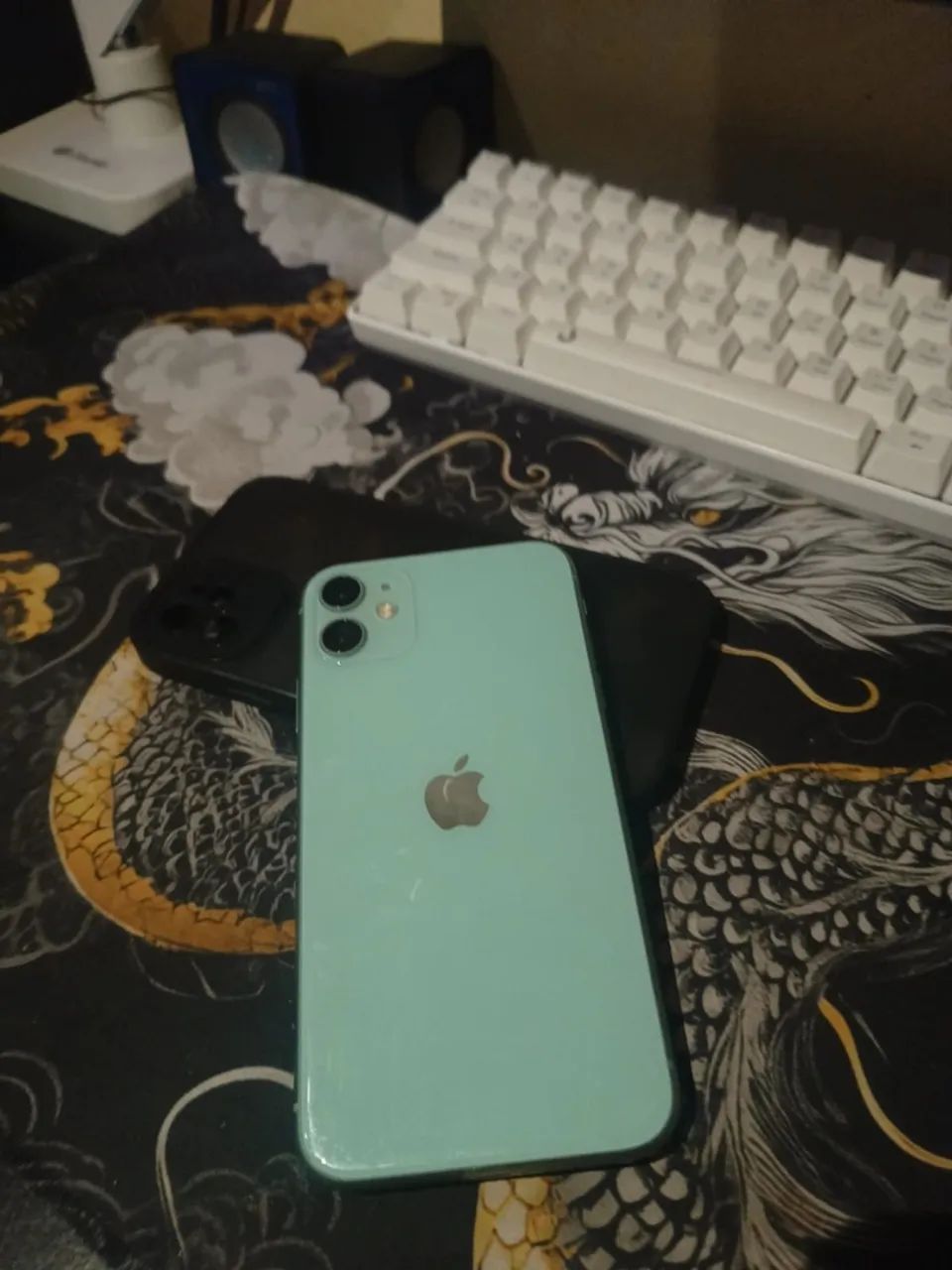 iPhone 11 usado 64g - funcionando perfeitamente + capa, carregador e fone - Foto 3