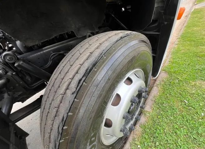 vw 19320 4x2 ano 2012 - Foto 8