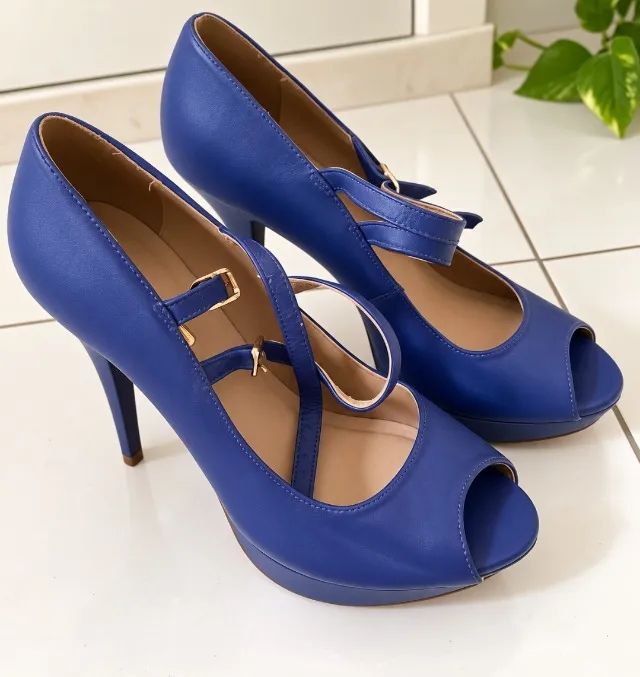 Sandália azul - Foto 4