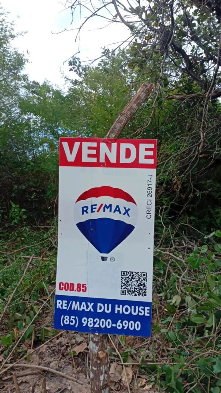 TERRENO PLANO