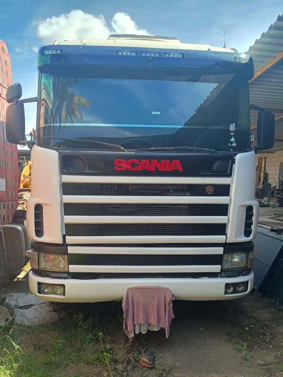 Scania 124 G 360 6x2 