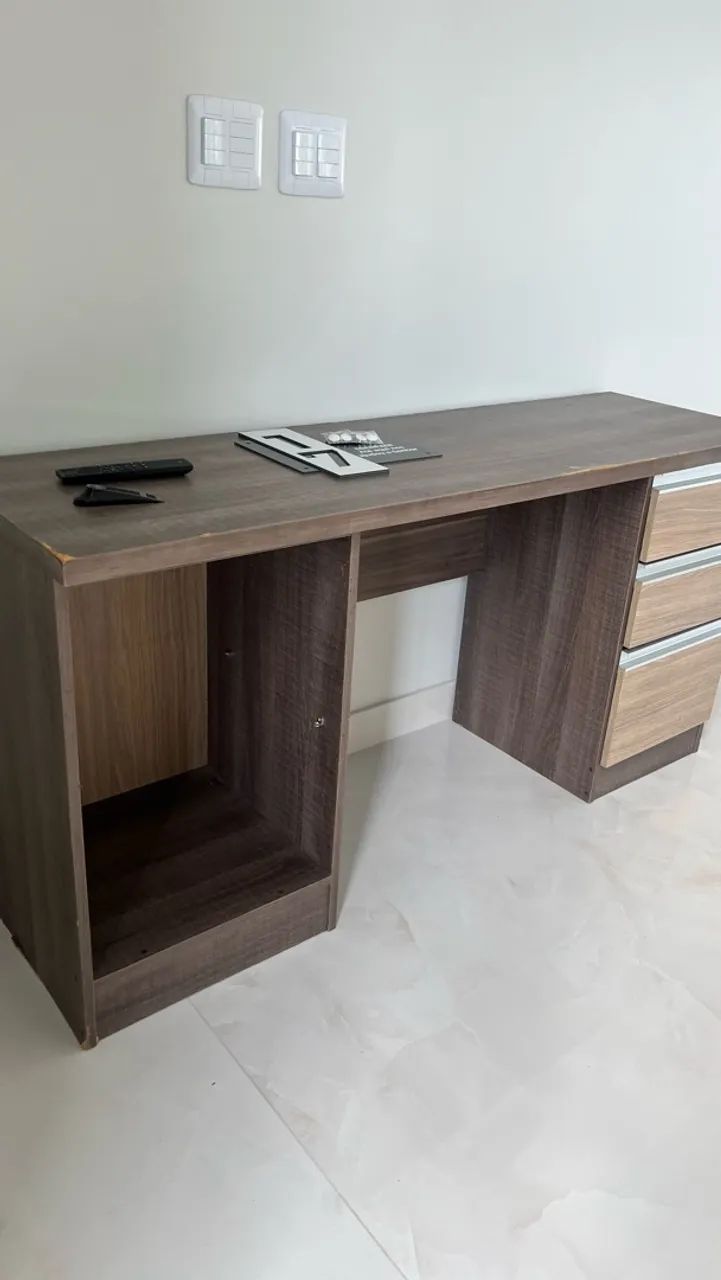 Mesa de escritório - Foto 2