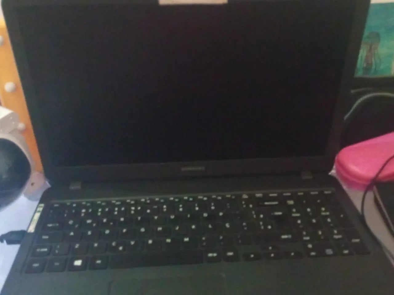 Vendo notebook Samsung 