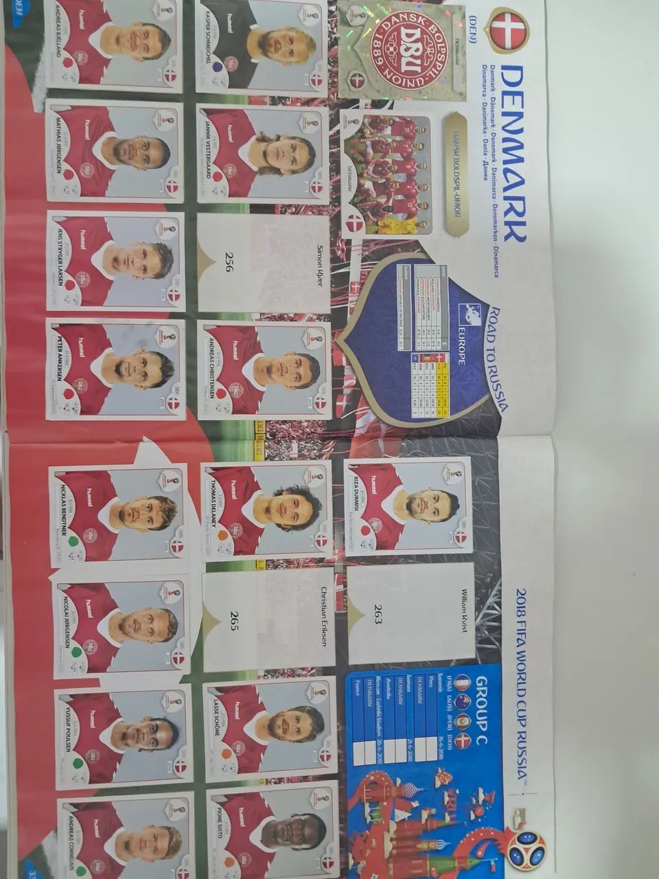 Álbum copa 2018 com 458 figurinhas coladas - Foto 2