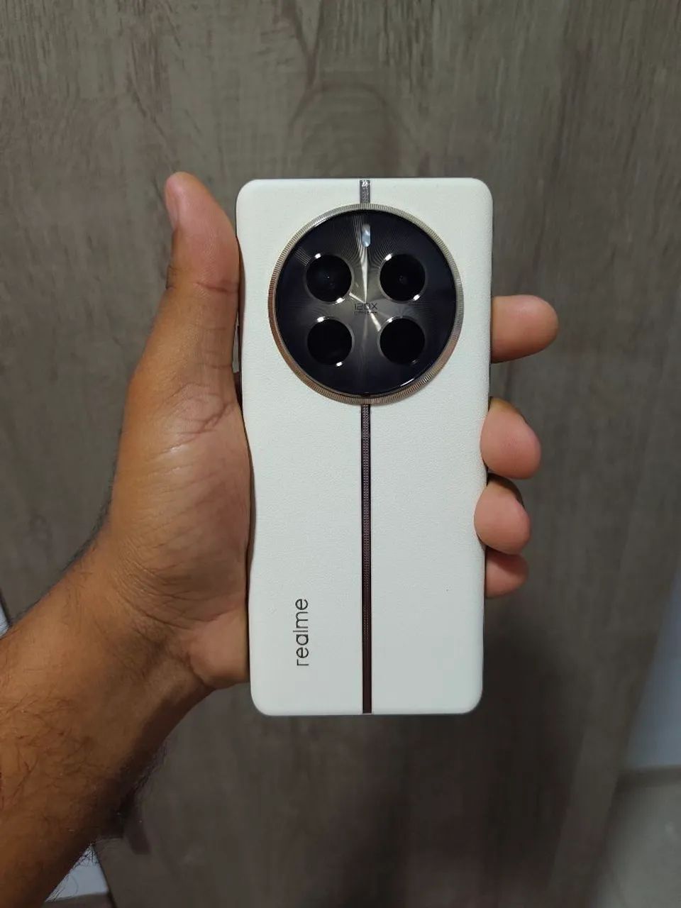 Realme 12 pro plus 5G - Foto 2