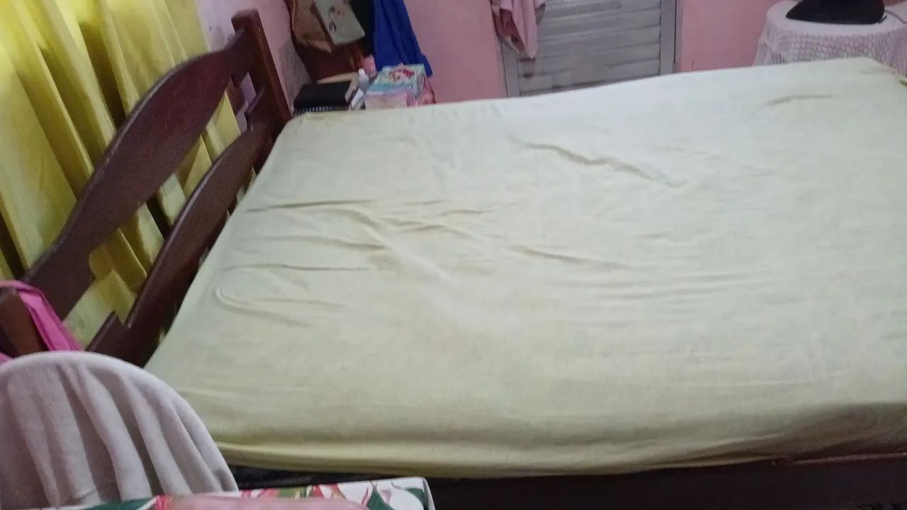Cama de casal  / colchão  . - Foto 3