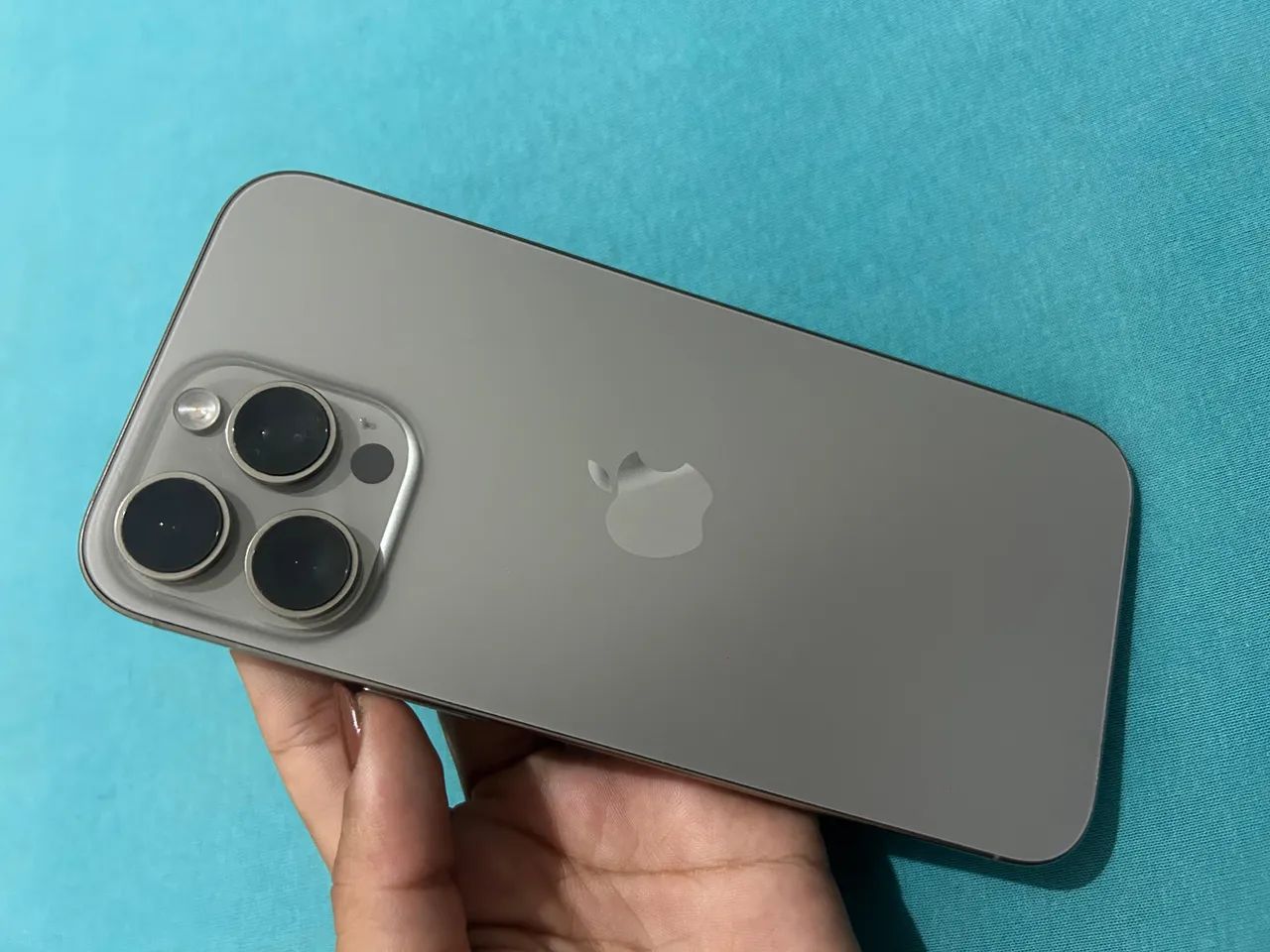 Vendo iPhone 16 pro max 