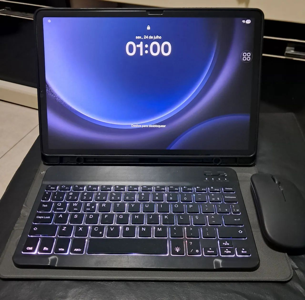 Tablet Samsung Galaxy Tab S9 fe Plus wifi 128Gb 8Gb Ram Tela Imersiva de 12,4" Cor Cinza.