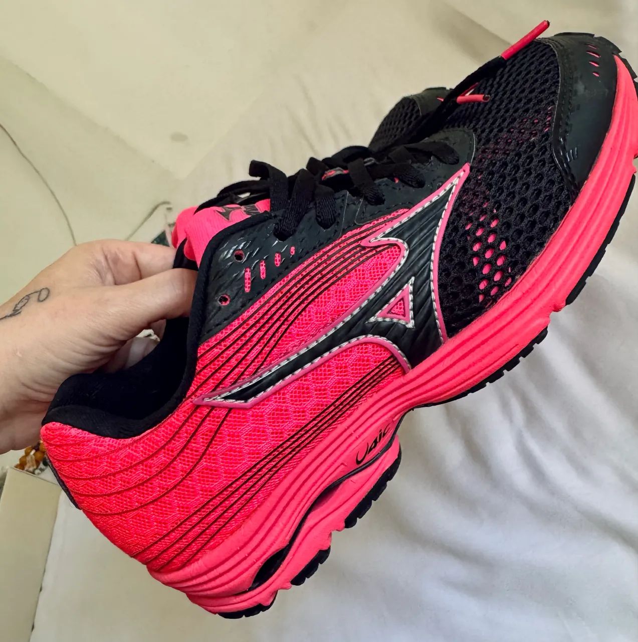 Tênis feminino MIZUNO