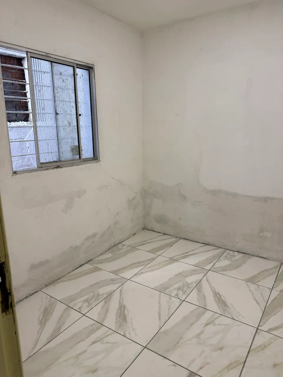 Casa no bairro do Prado , com garagem 