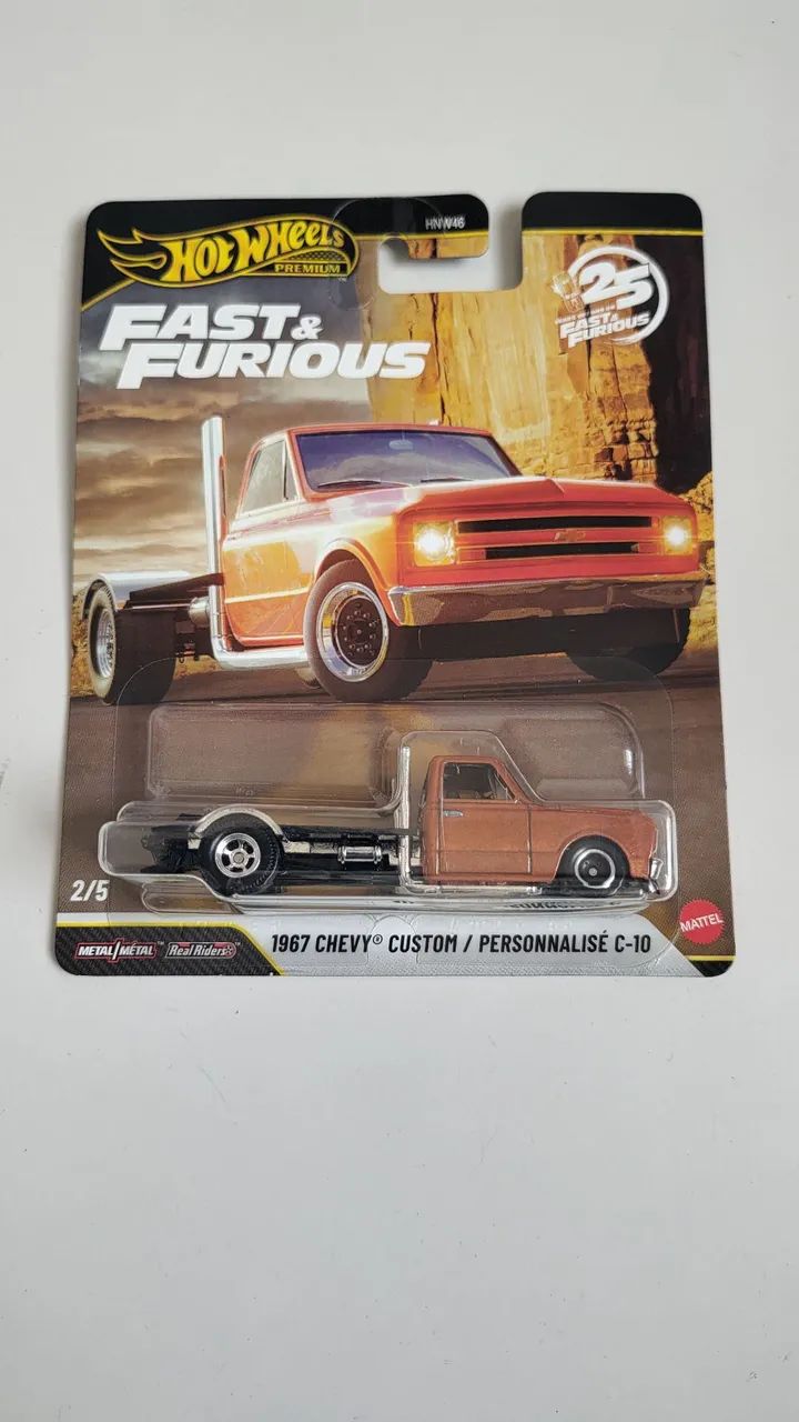 Hot Wheels Premium - 1967 Chevy C10 Custom - Velozes e Furiosos
