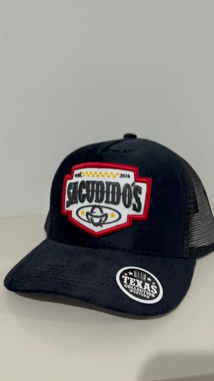 Boné Sacudidos NOVO