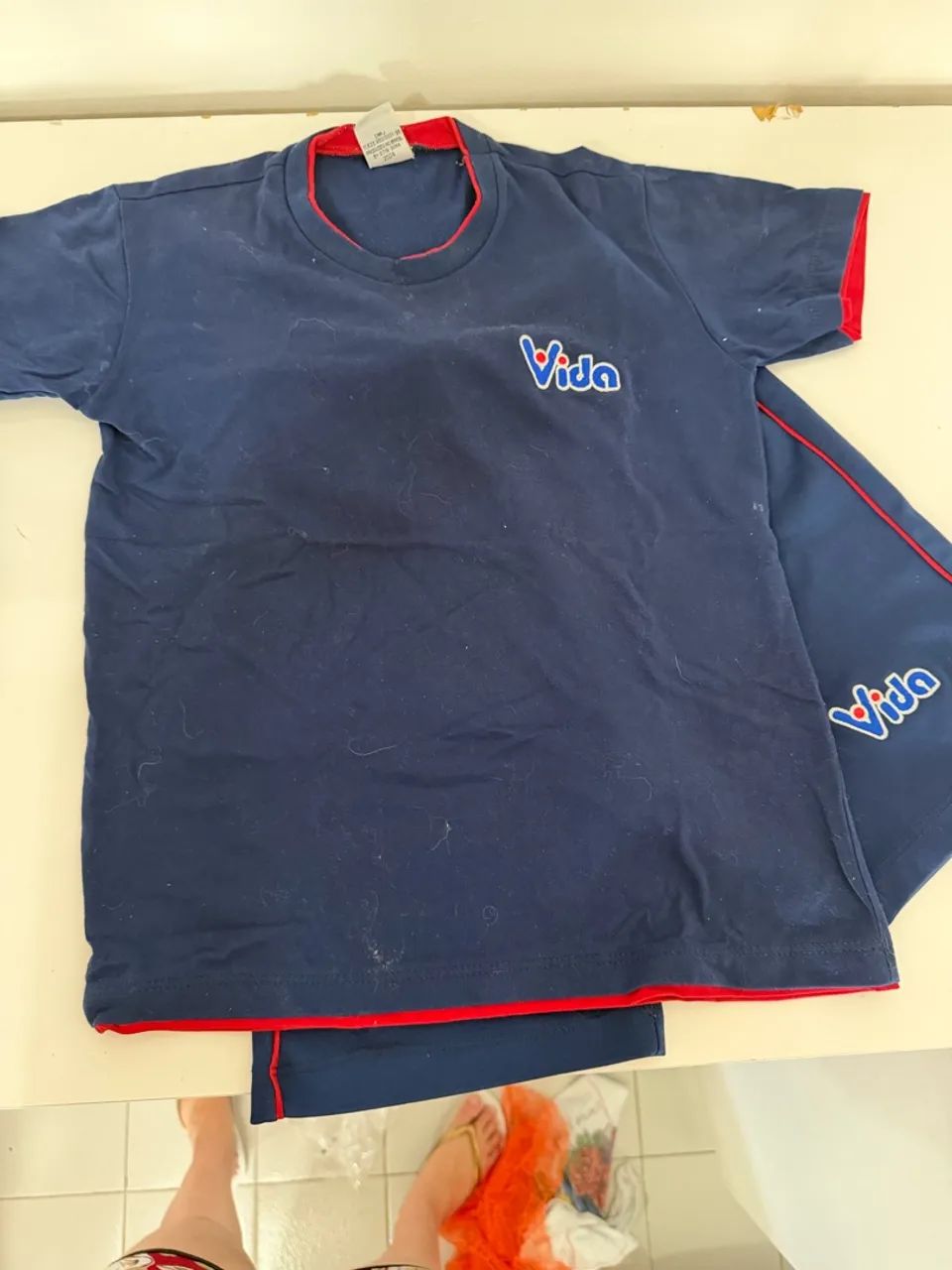 Fardamento/uniforme vida escola