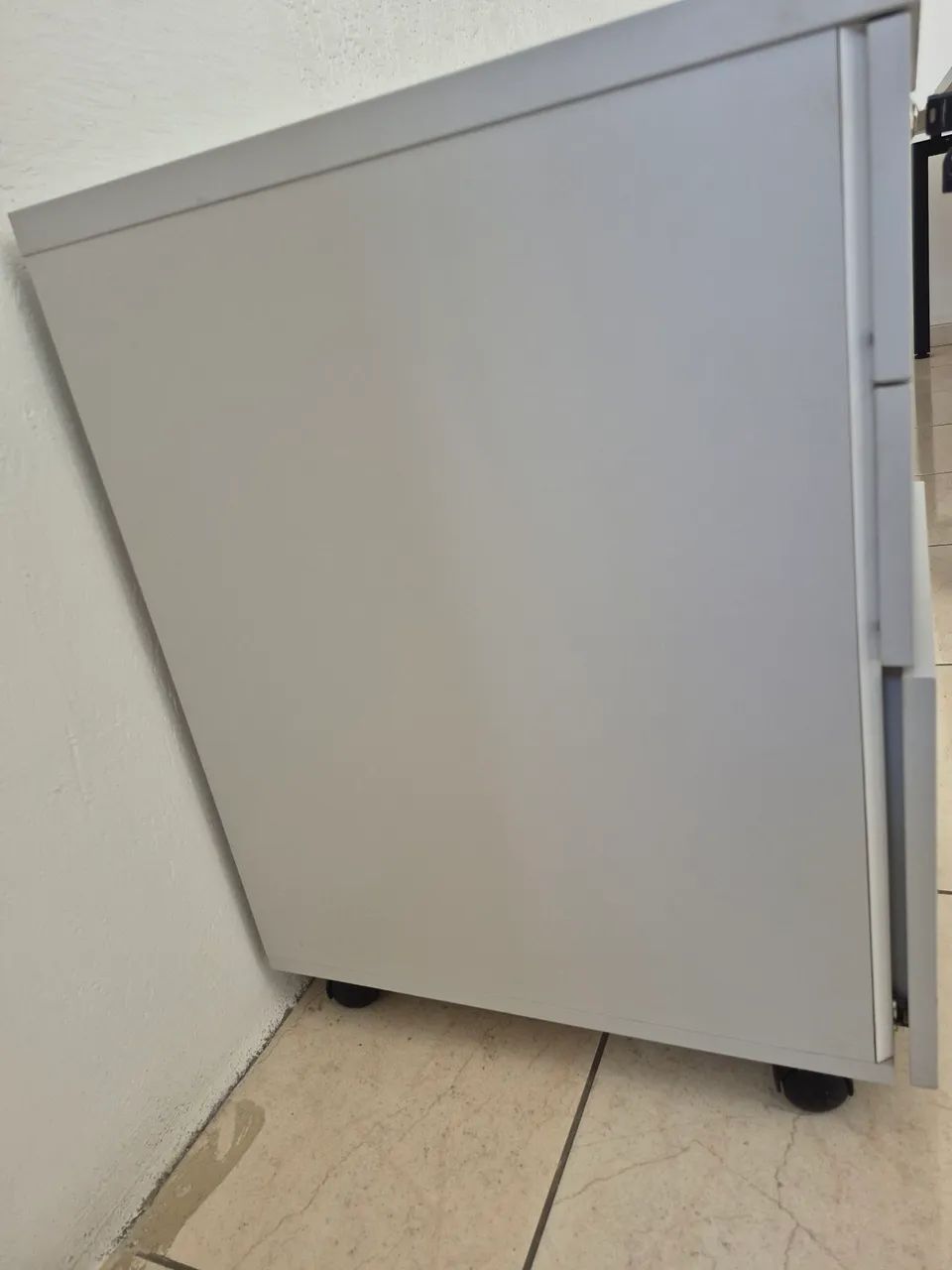 Gaveteiro para escritório com rodinha marca  Gebb Work - Foto 2