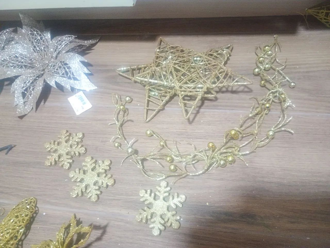 Kit Natal enfeites dourados  - Foto 2