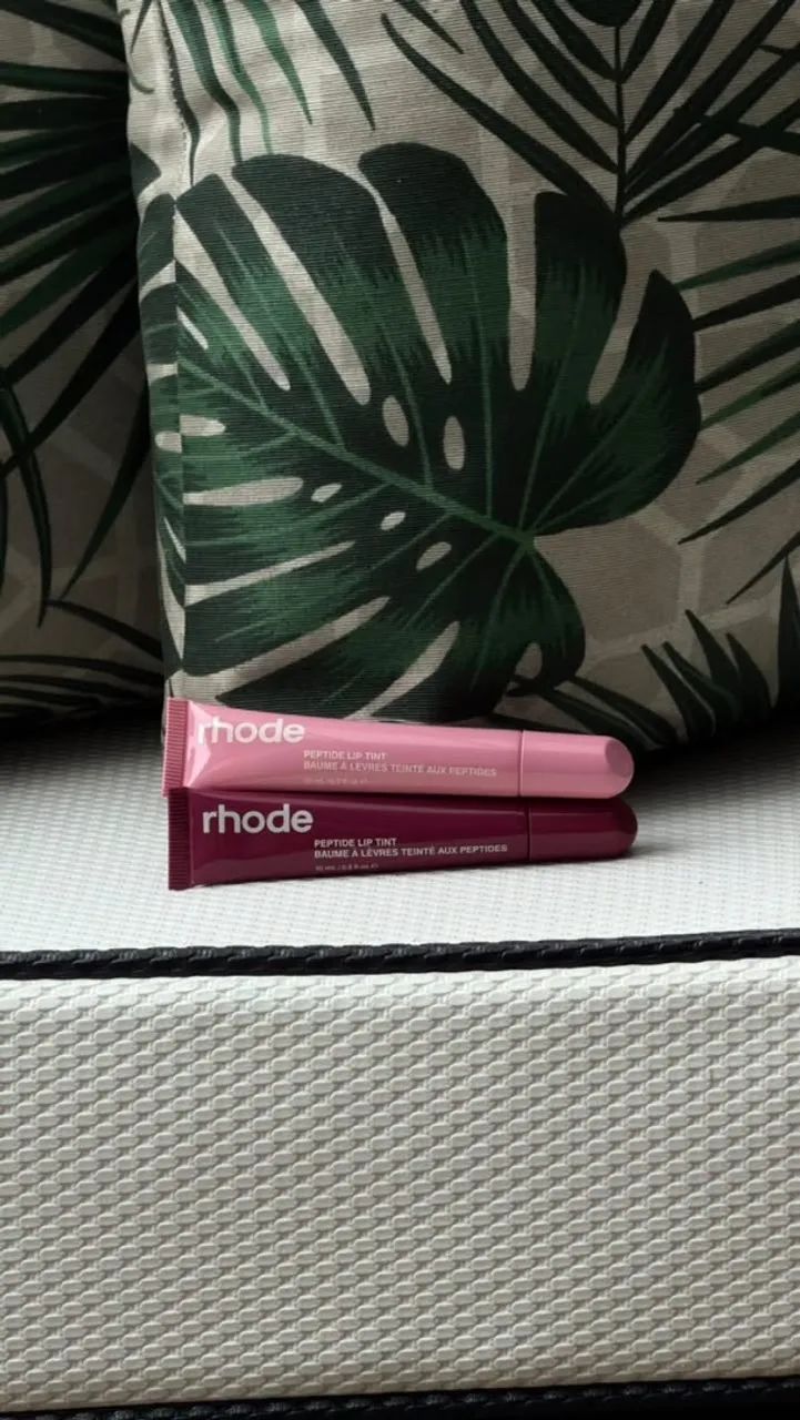 Rhode Peptide Lip Tint 