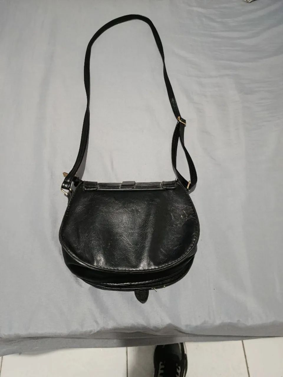 Bolsa Feminina Preta - Oportunidade  - Foto 3