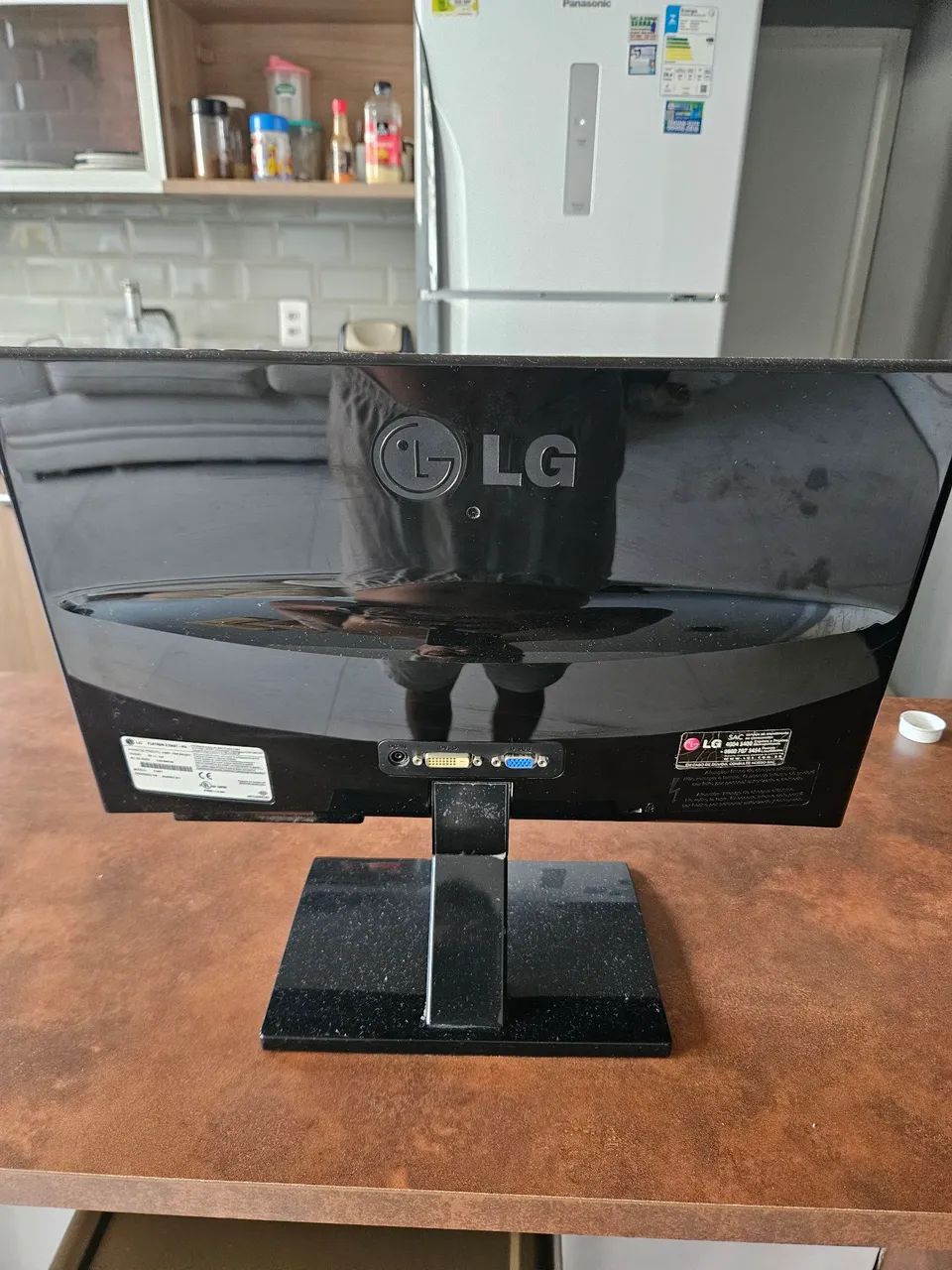 Monitor LG 20" LED sem cabo