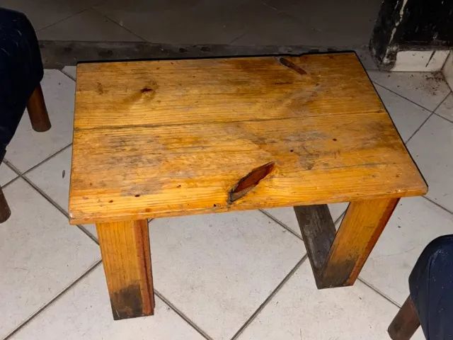 Mesa de centro de madeira