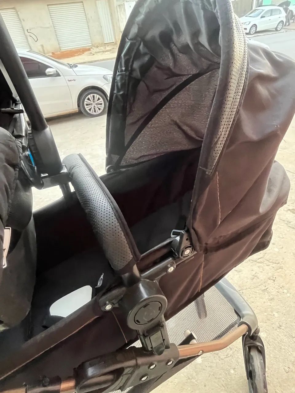 Carrinho com bebê conforto  - Foto 5
