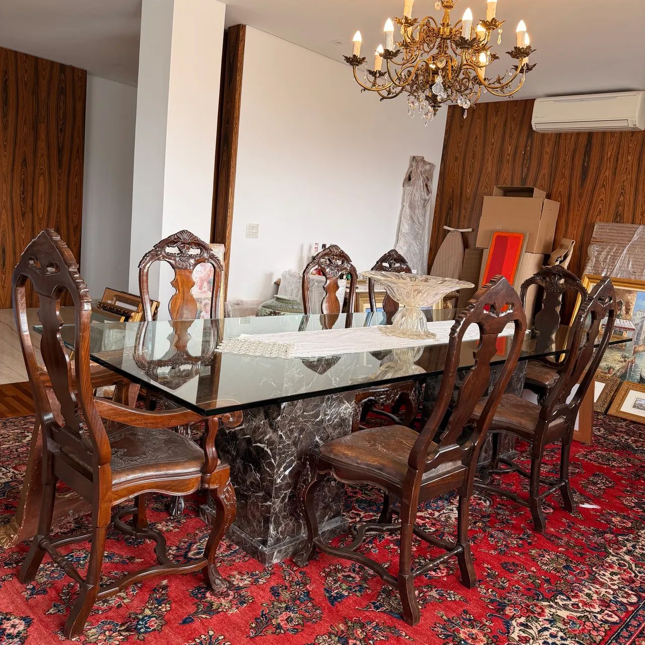 Mesa Pés de Marmoré com Tampo de Vidro