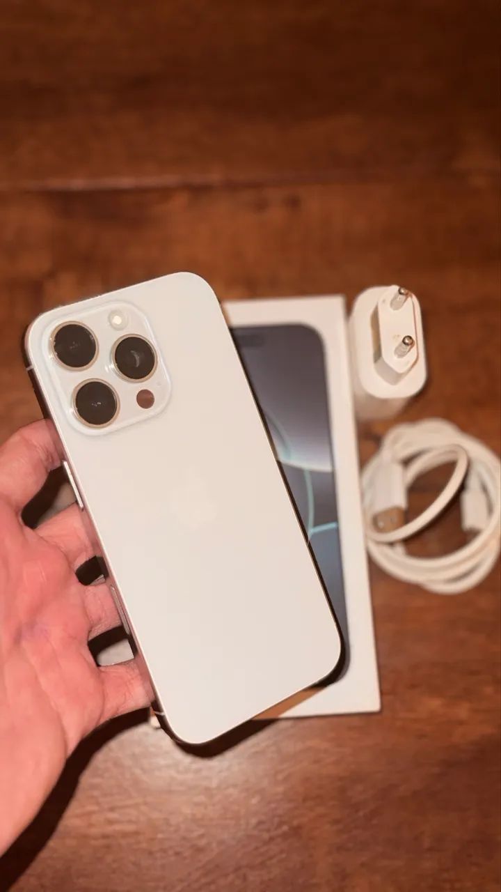 iPhone 16 PRO - 128gb - Foto 2