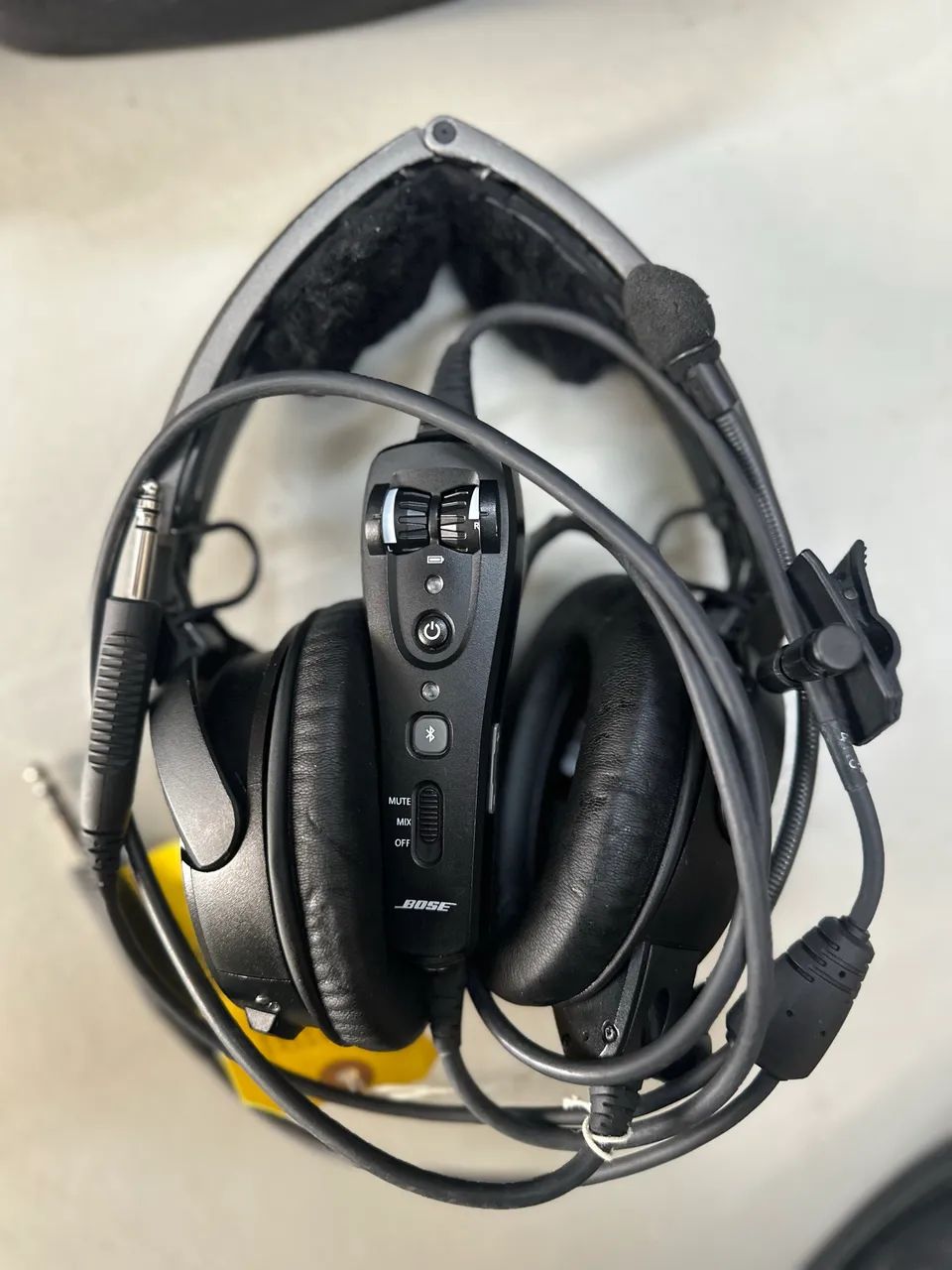 ヘッドホン Bose A20 Aviation Headset Bose Fone de ouvido de aviação A20 com cabo de plugue duplo