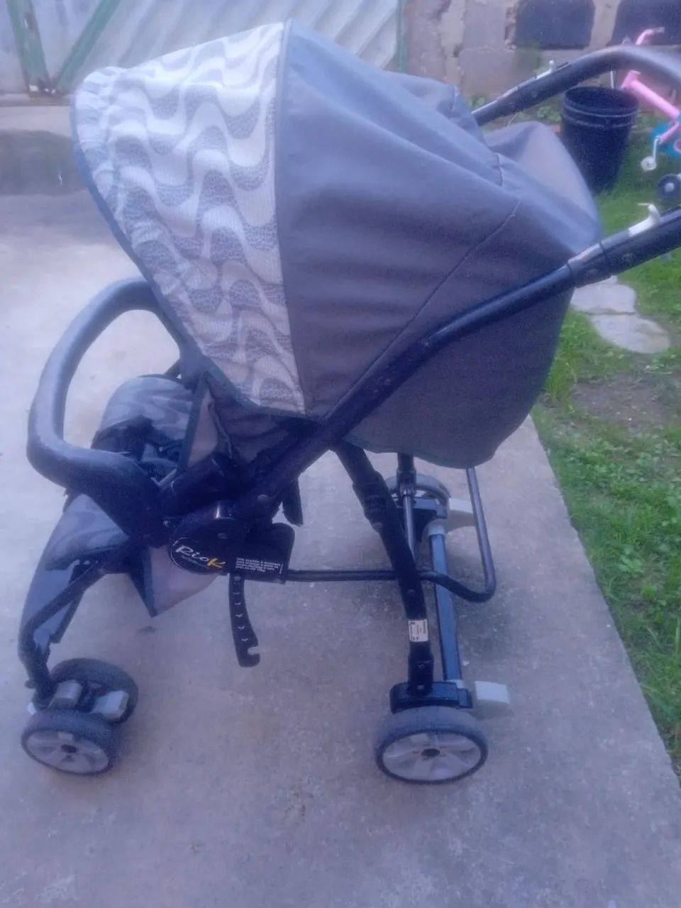 Vendo este carrinho infantil  - Foto 2