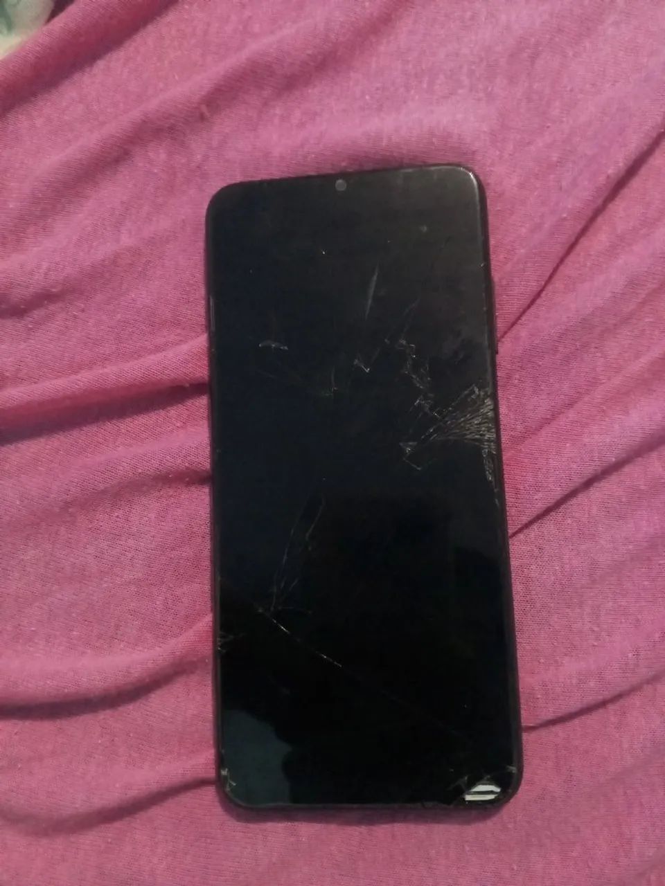 Celular bom !!