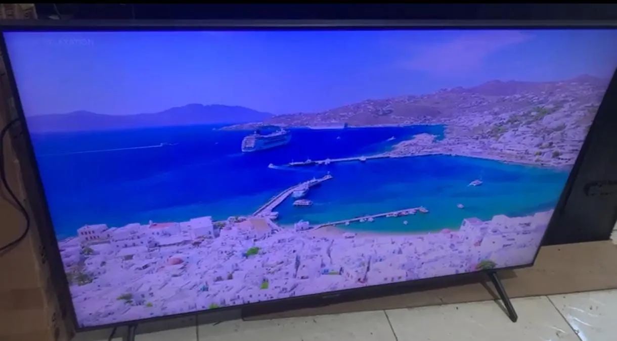 Tv Disponível 50 polegadas Samsung tizen