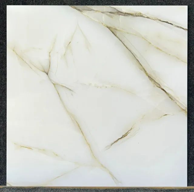 Piso retificado 81x81 acetinado "Golden Lux" - R$38,90m2 até 12x sem juros. 