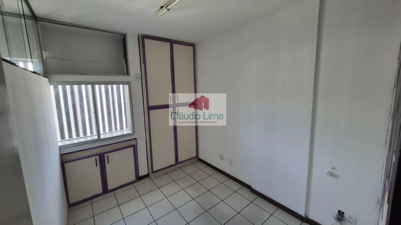 Sala comercial com 2 garagens para locação! - Foto 3