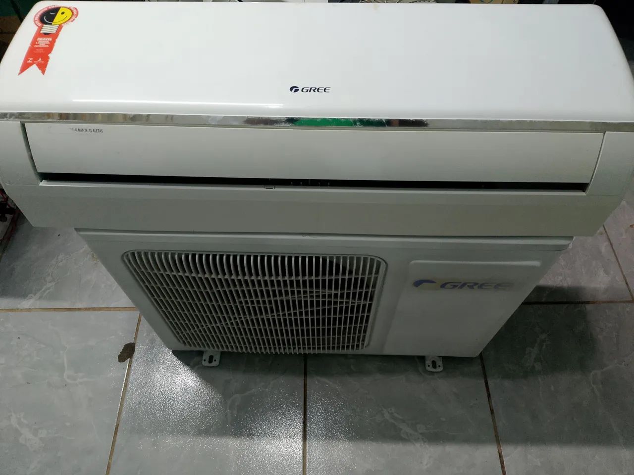 Ar-condicionado gree 12.000 BTUs 