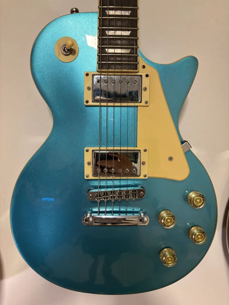 Guitarra modelo Les Paul