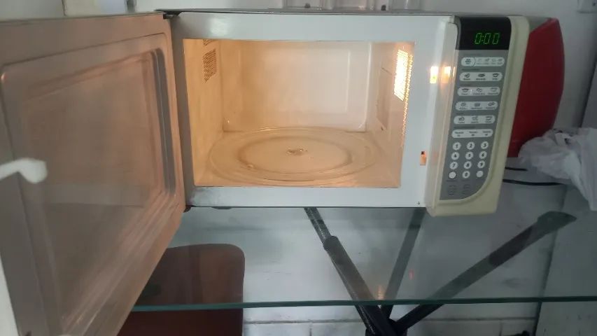 Micro-ondas 31L