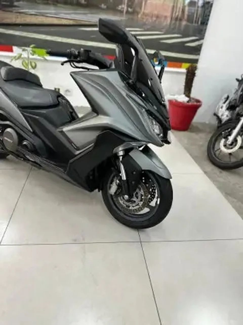 KYMCO AK 550I - Foto 5