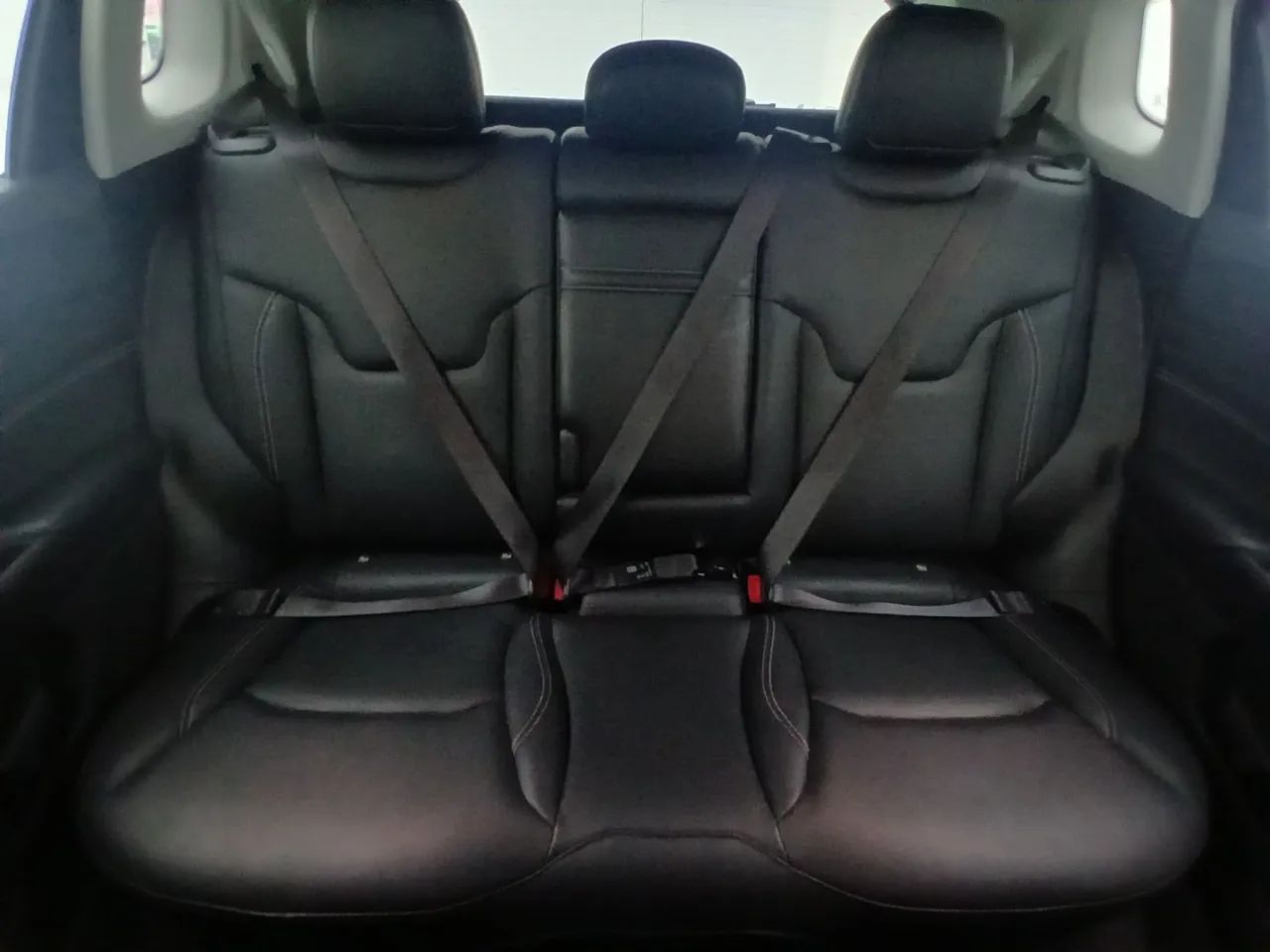 Jeep Compass LONG. T270 1.3 TB 4x2 Flex Aut., foto 18 de 18