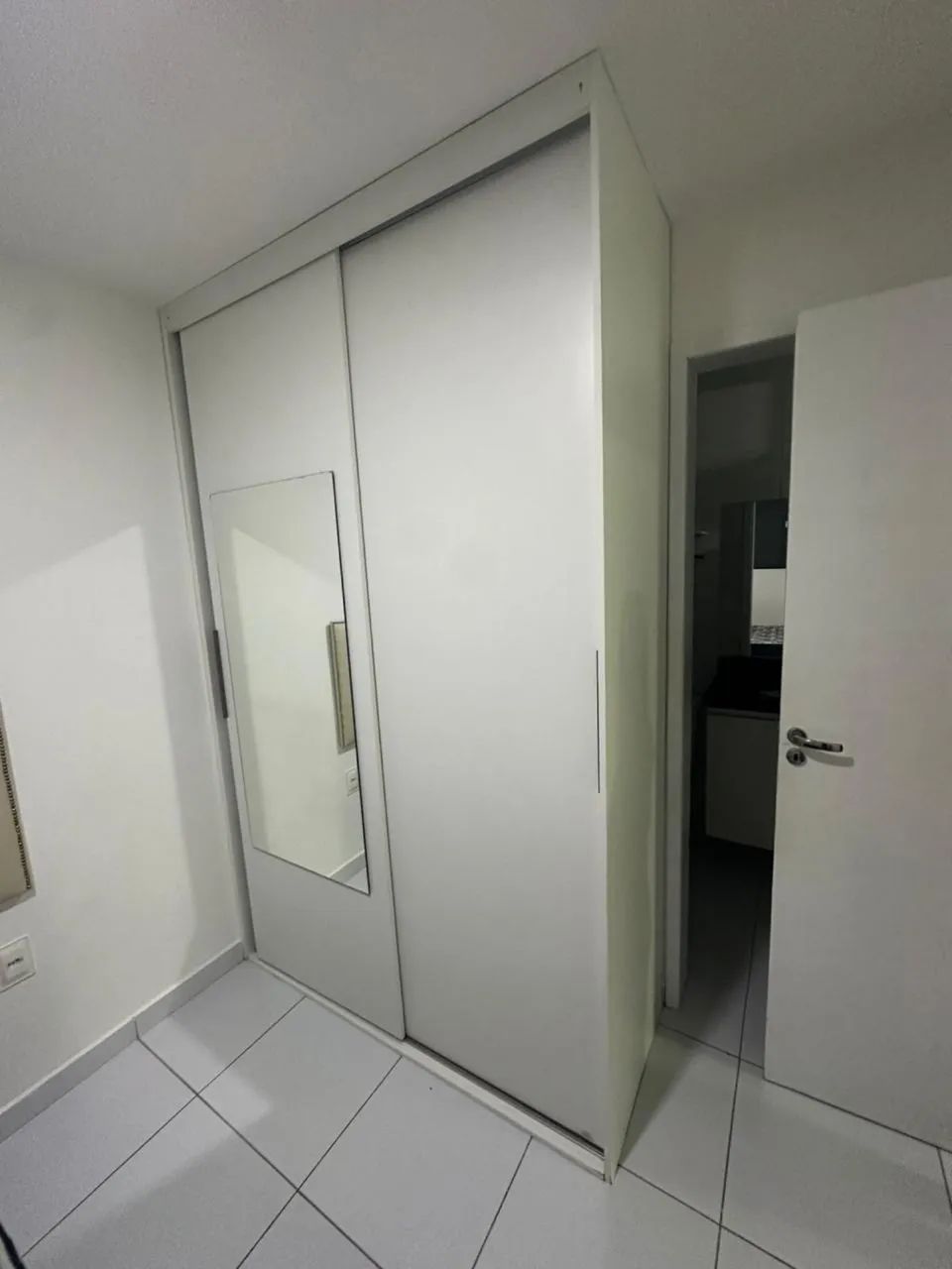 APARTAMENTO SEMI MOBILIADO NO GEISEL  - Foto 2