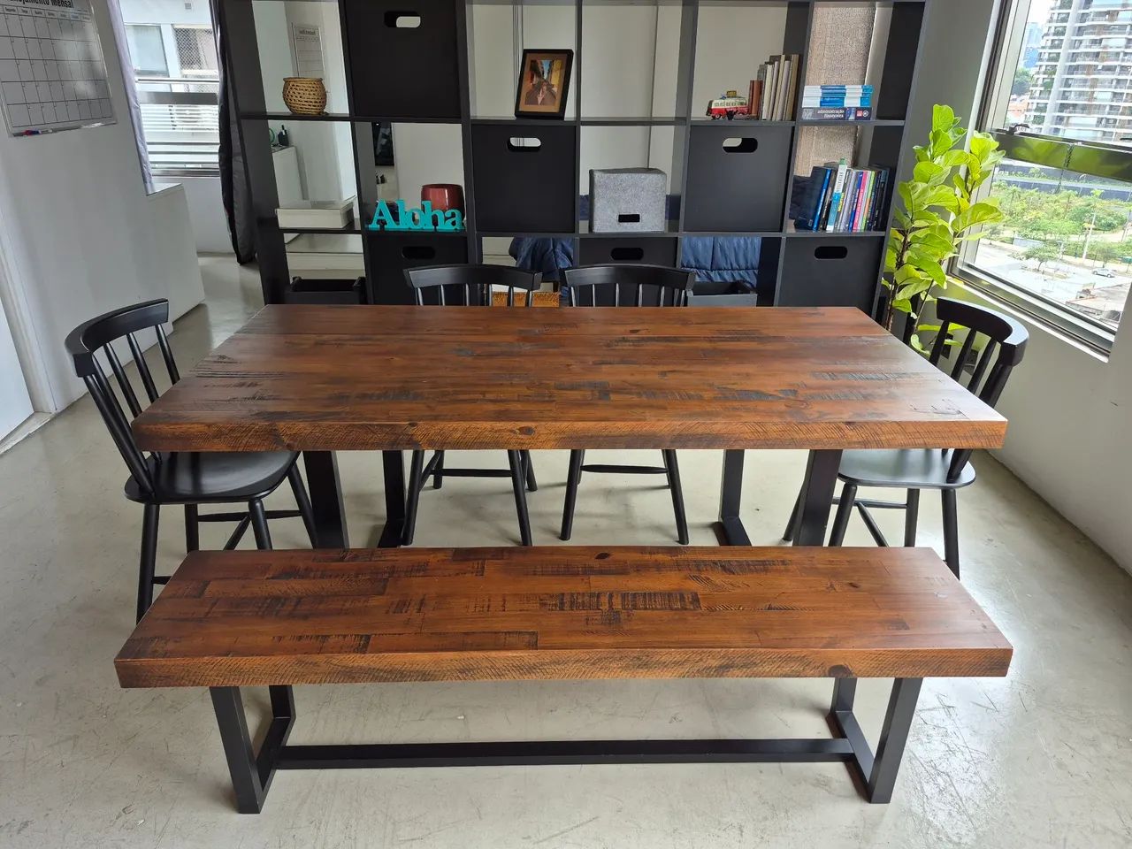 Conjunto de mesa e cadeiras - Foto 2