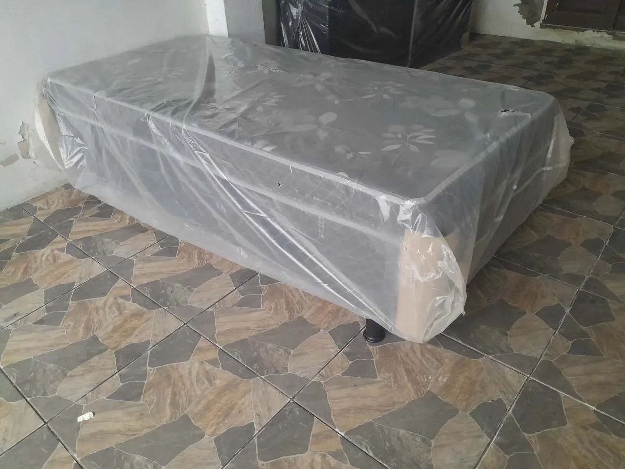 Cama box solteiro conjugada 