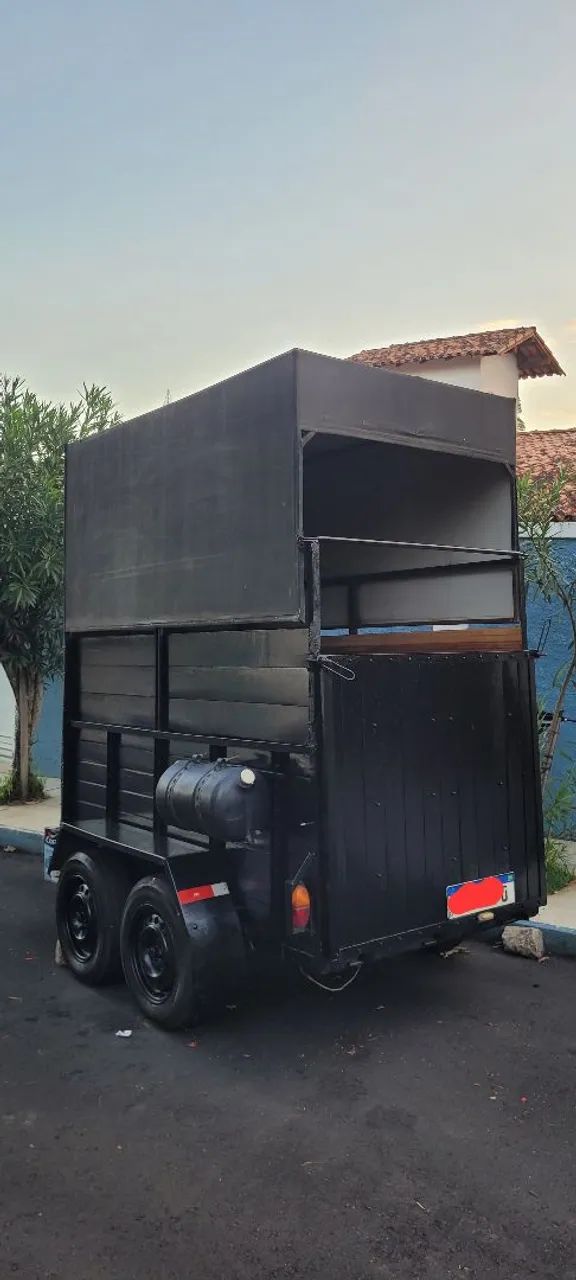 ALUGUEL DE REBOQUE PARA CAVALO