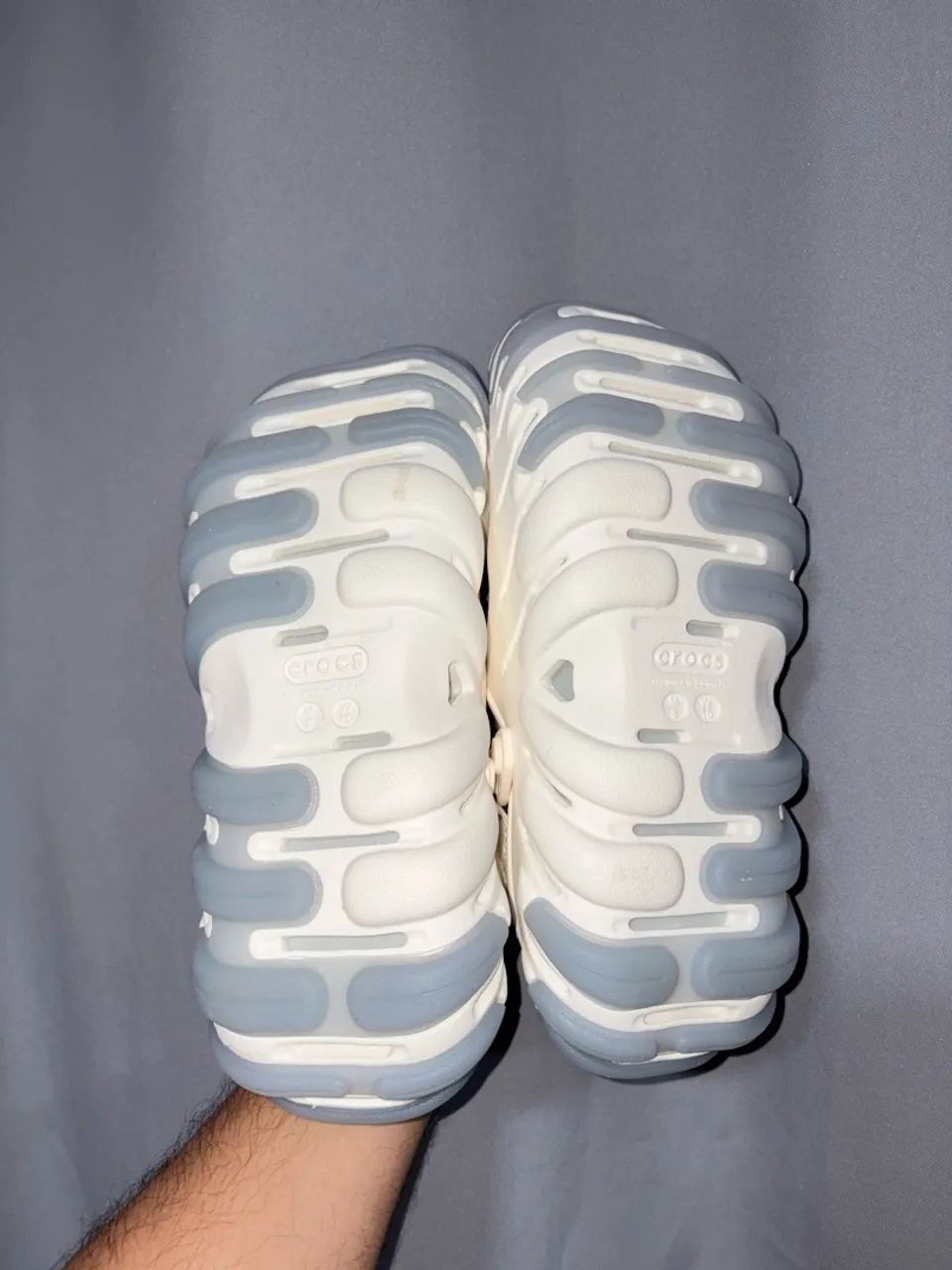 CROCS NUNCA USADA  - Foto 4